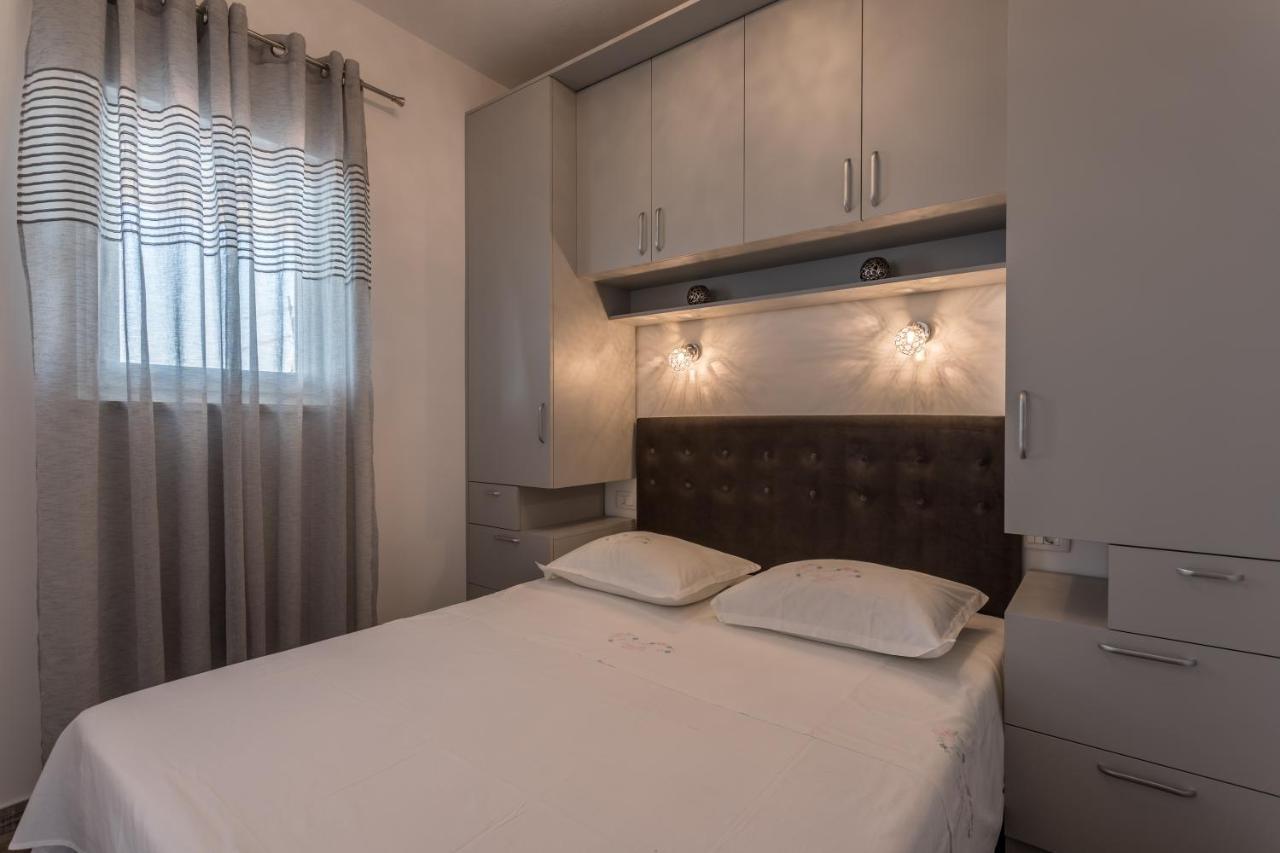 Apartments Drago Kovacic Omis Exterior photo